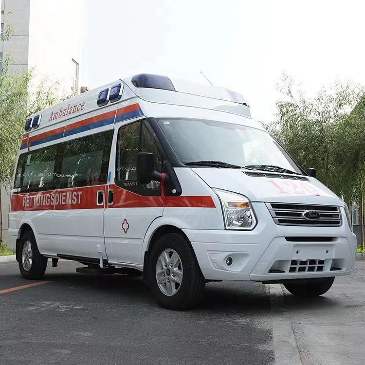 镇远行动不便者长途救护车租赁：安全转运的核心注意事项​